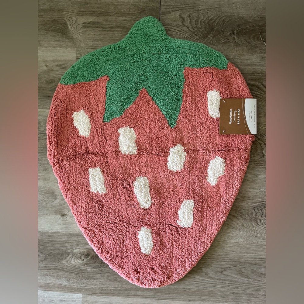 Hand Tufted Plush Strawberry Bath Mat